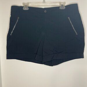 Per Loved Black Cuffed Shorts by Tangerine Size XXL (013)